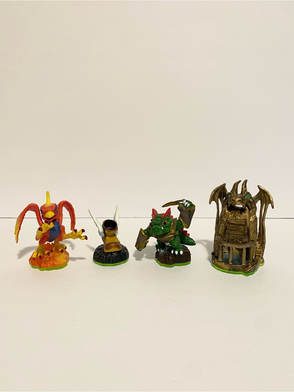 Skylanders Spyros Adventure Lot Green Base Sunburn Boots Dragon’s Peak Dino Rang